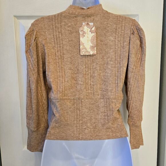 Band of the Free Womans size M Raquel Camel sweater Preppy light academia boho - Picture 3 of 7
